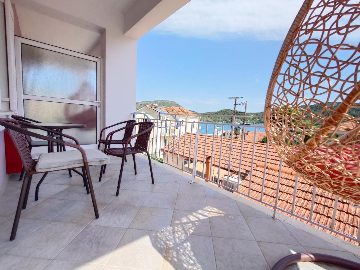Iris Apartments Ithaca Vathy  Zewnętrze zdjęcie